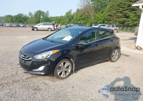 2013 Hyundai Elantra Gt Base W/Blue z USA, uszkodzony, nr VIN KMHD35LE7DU061319